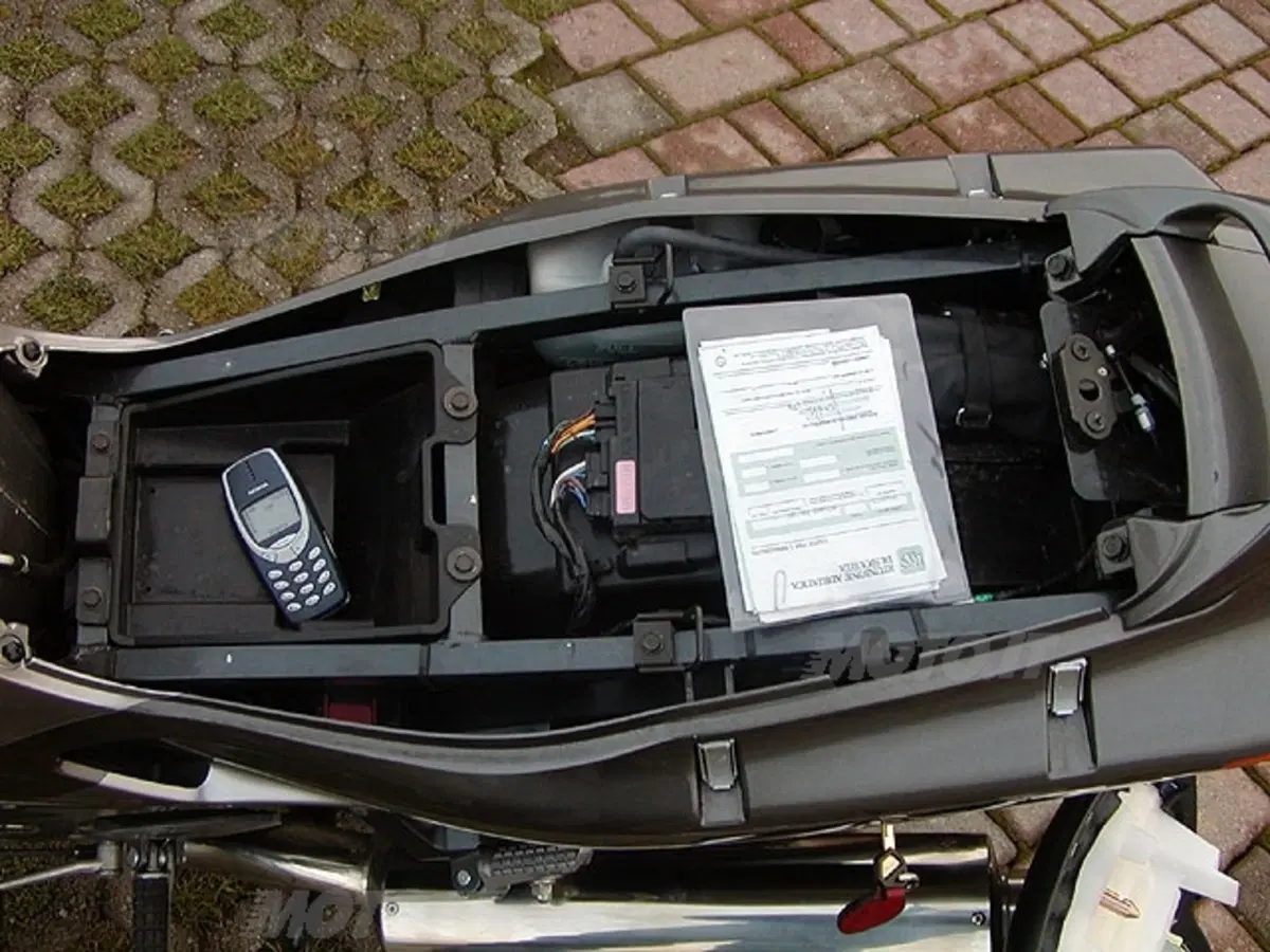 KAWASAKI ZZR 1200 e 600 (21)