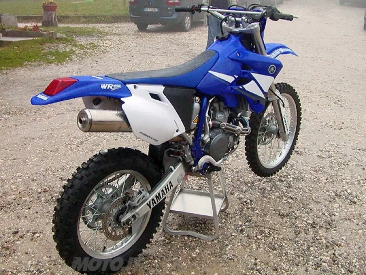 YAMAHA WR 250 F (5)