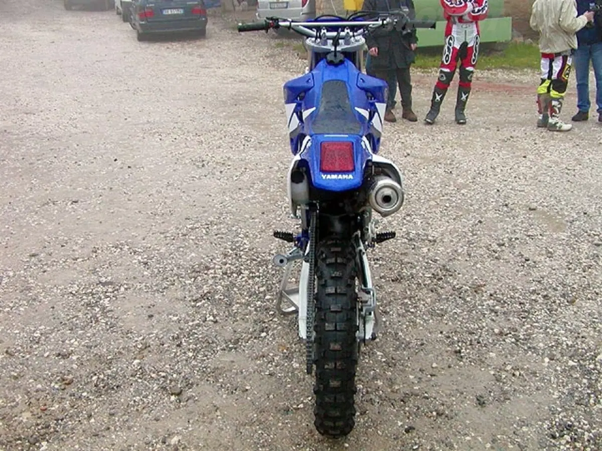 YAMAHA WR 250 F (7)