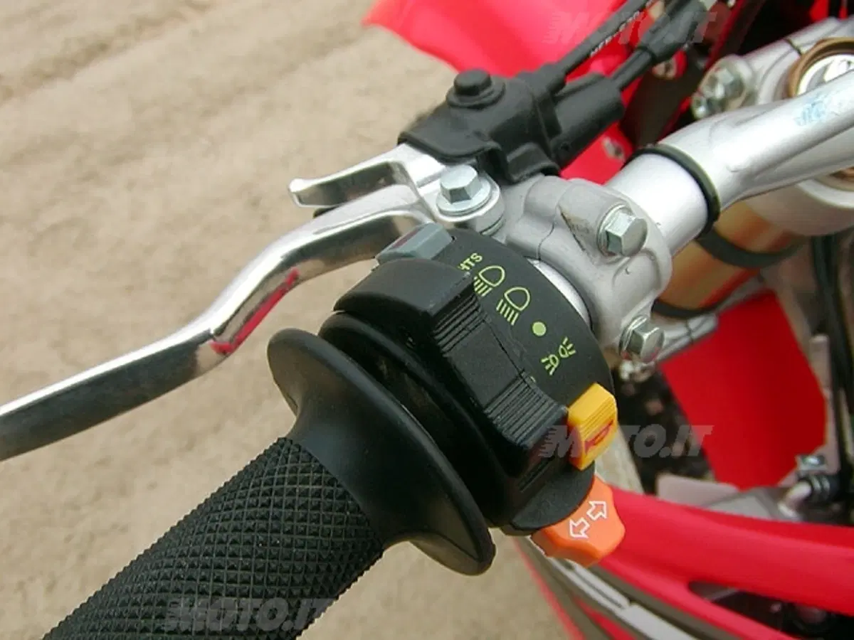 HONDA HM (9)
