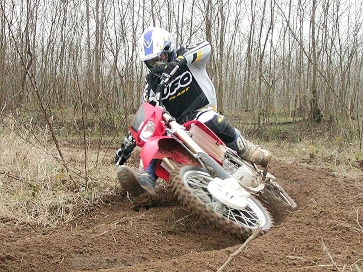 HONDA HM (25)