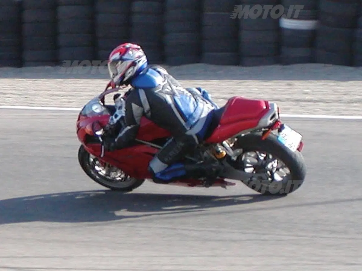 DUCATI 999 (10)