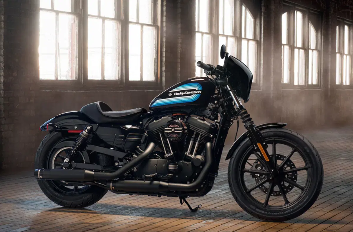 Harley-Davidson Sportster 1200 Iron (2018 - 20) - XL1200N (3)