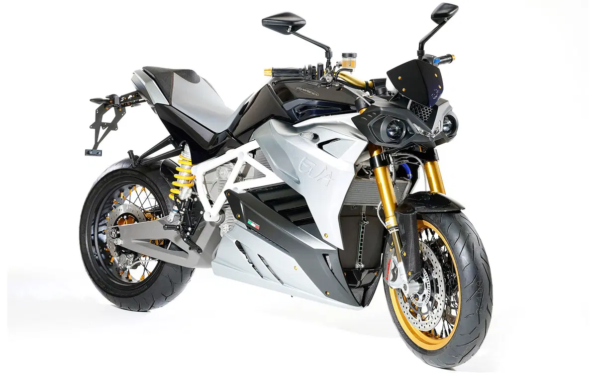 Energica Eva, streetfighter silenziosa (5)