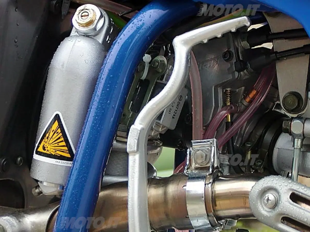 YAMAHA WR 450 F (10)