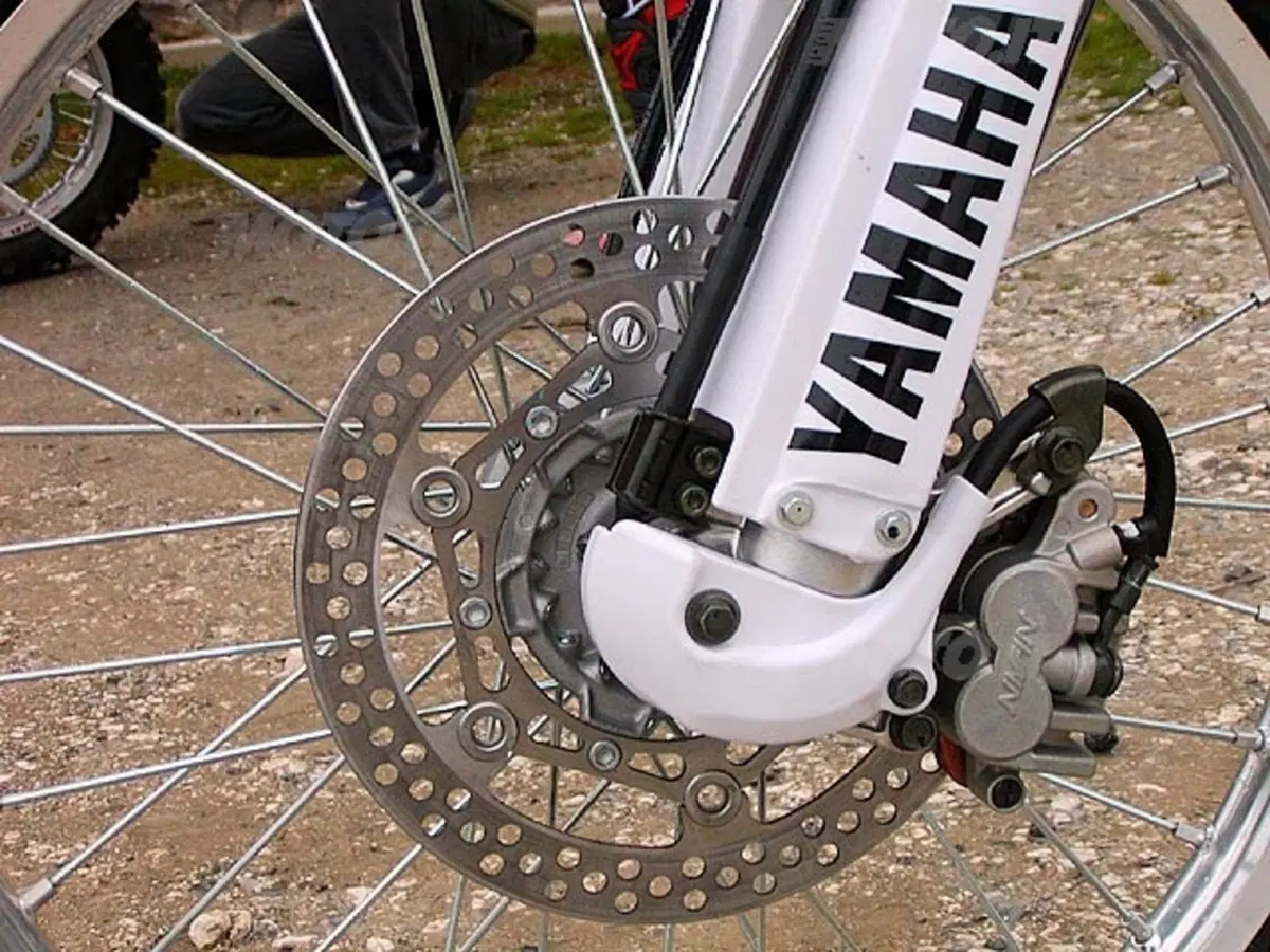YAMAHA WR 450 F (11)