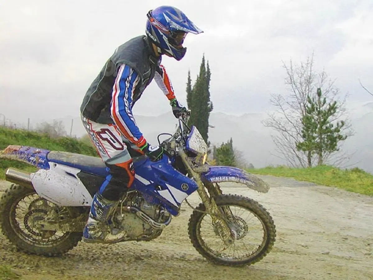 YAMAHA WR 450 F (21)