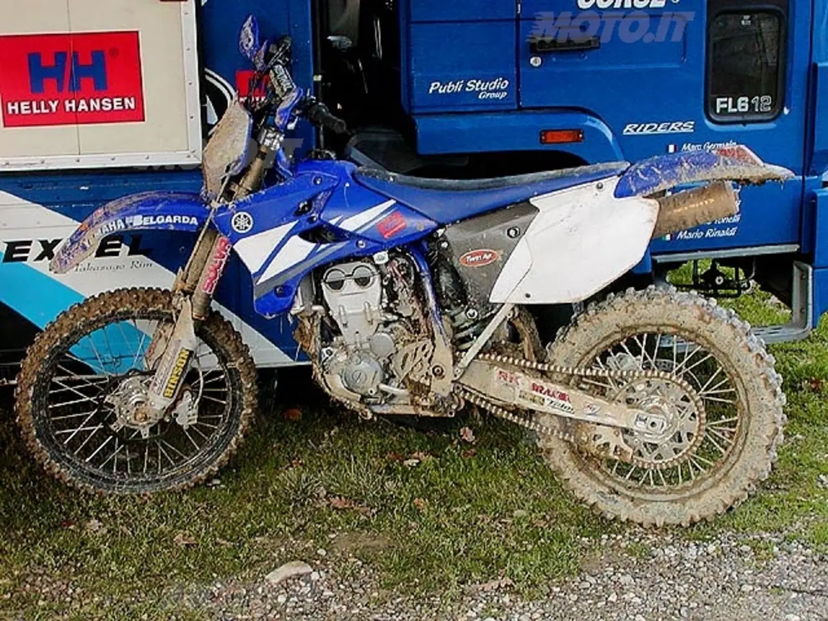 YAMAHA WR 450 F (28)