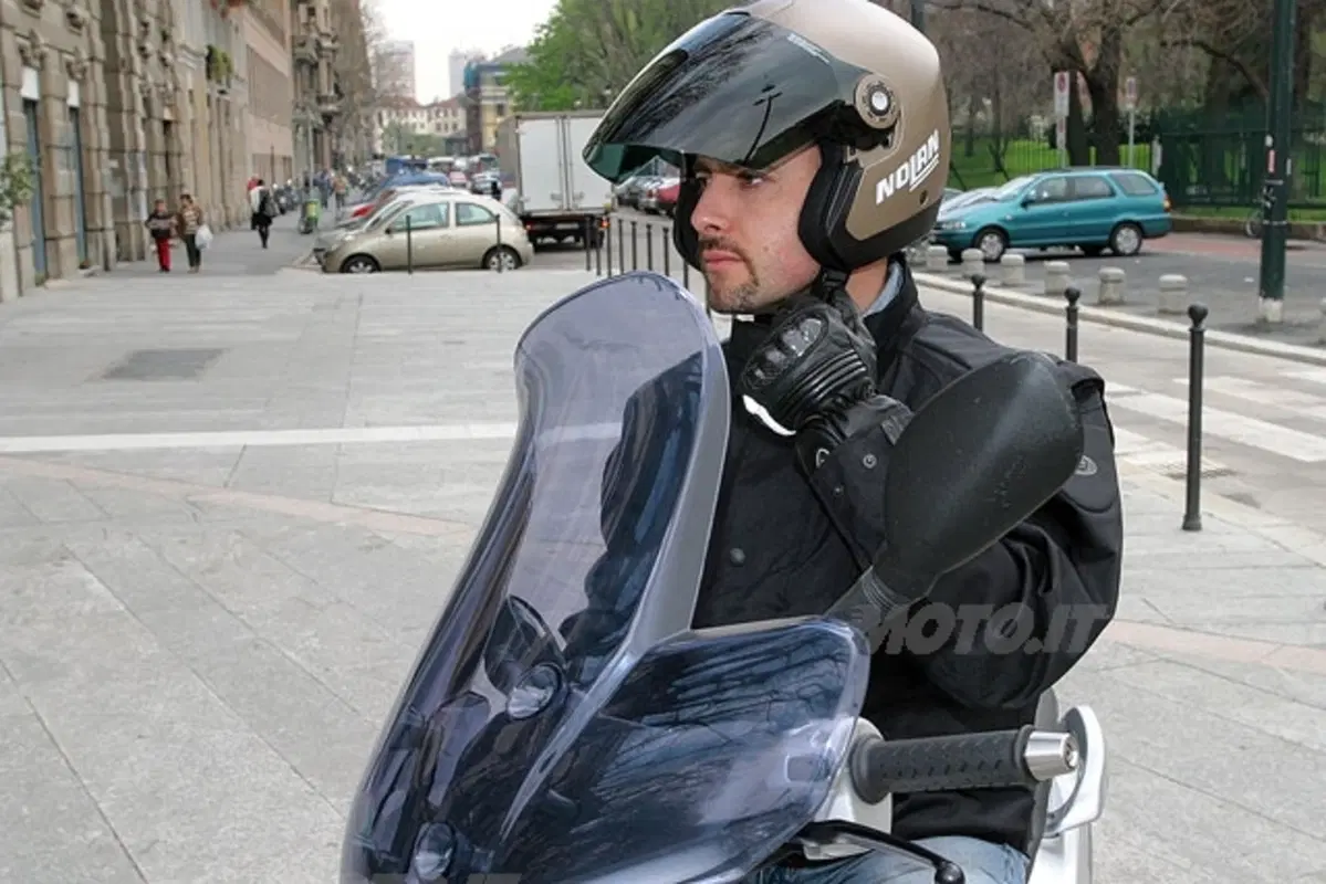 YAMAHA Versity XC 300 (24)