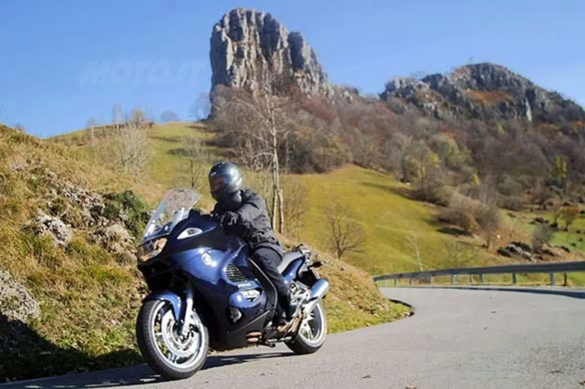 BMW K 1200 GT (2)