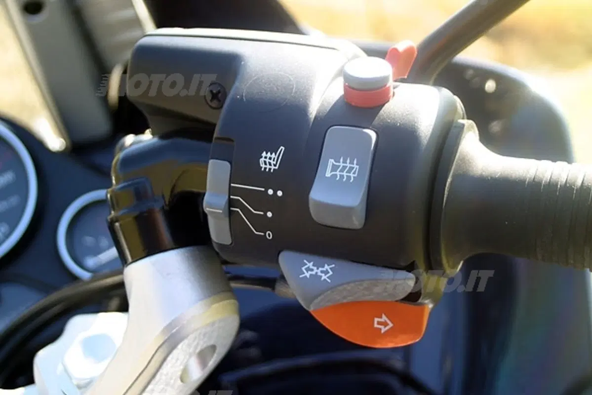 BMW K 1200 GT (12)