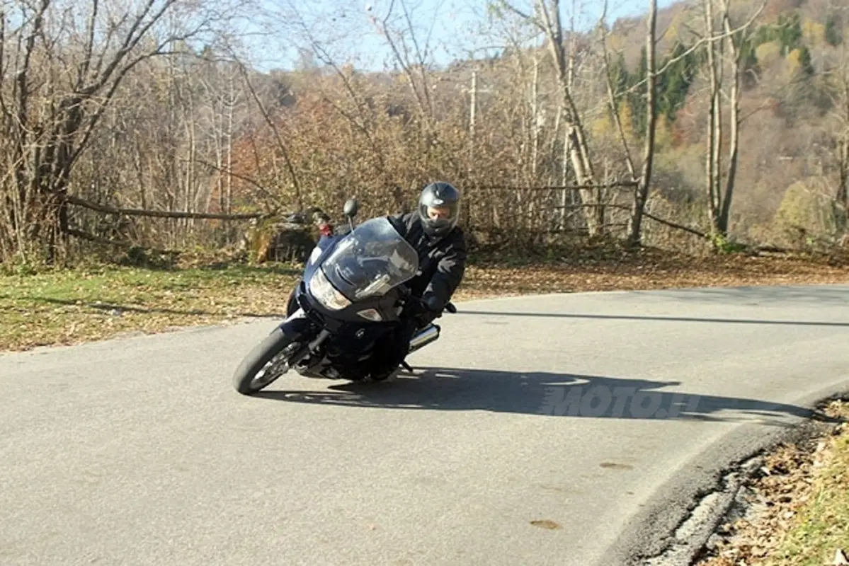BMW K 1200 GT (20)