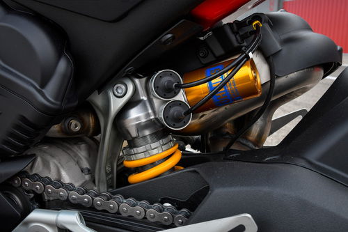 Il monoammortizzatore posteriore Ohlins TTX a tecnologia semiattiva