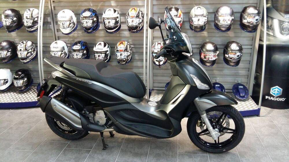 Piaggio Beverly 350 ABS (2016 - 20)