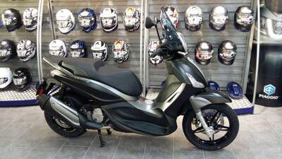 Piaggio Beverly 350 S ABS (2019 - 20), prezzo e scheda tecnica 