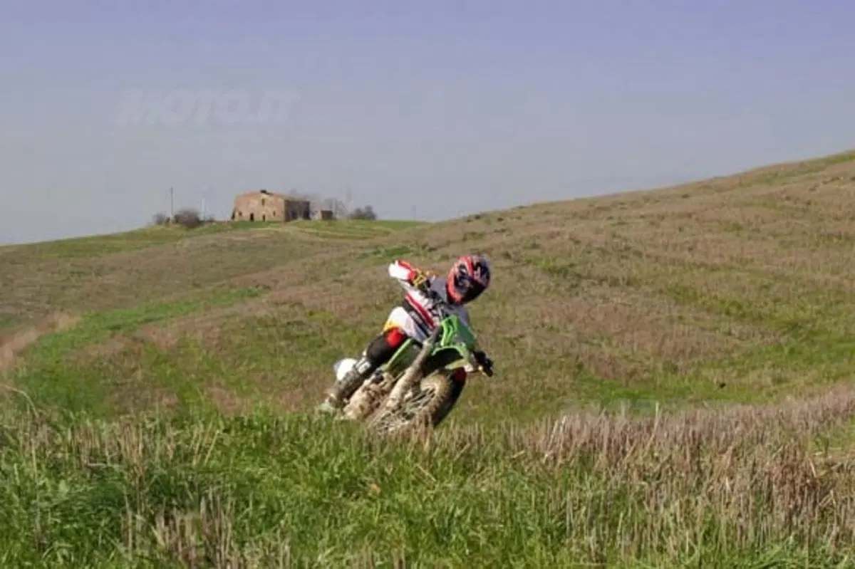 KAWASAKI KXE 125, KXE 250, KXE 250 F (2)