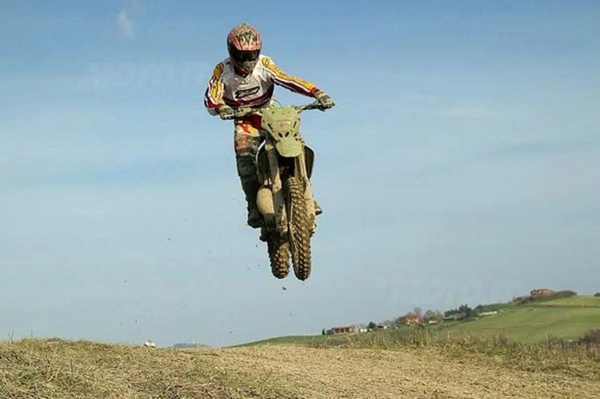 KAWASAKI KXE 125, KXE 250, KXE 250 F (4)