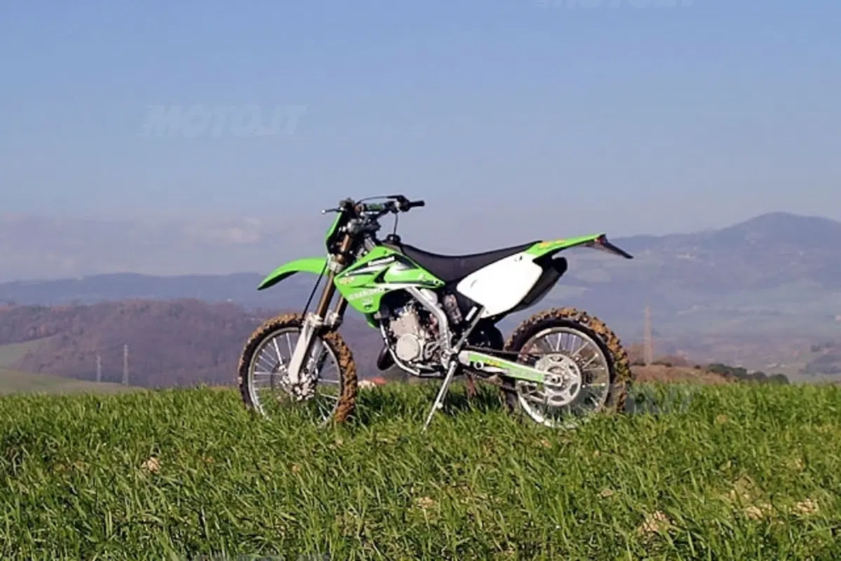 KAWASAKI KXE 125, KXE 250, KXE 250 F (7)