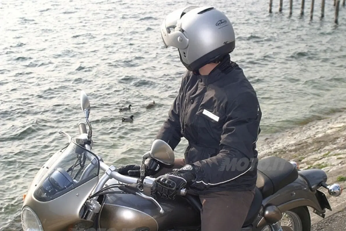 MOTO GUZZI California (16)