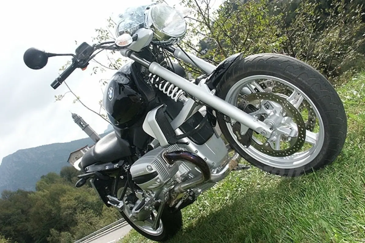 BMW R 850 R (5)
