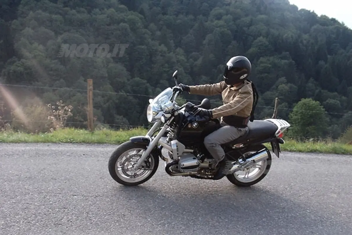 BMW R 850 R (19)