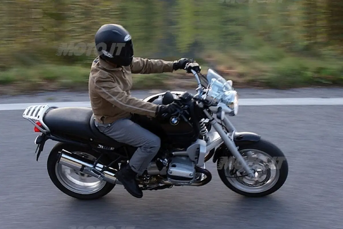 BMW R 850 R (20)