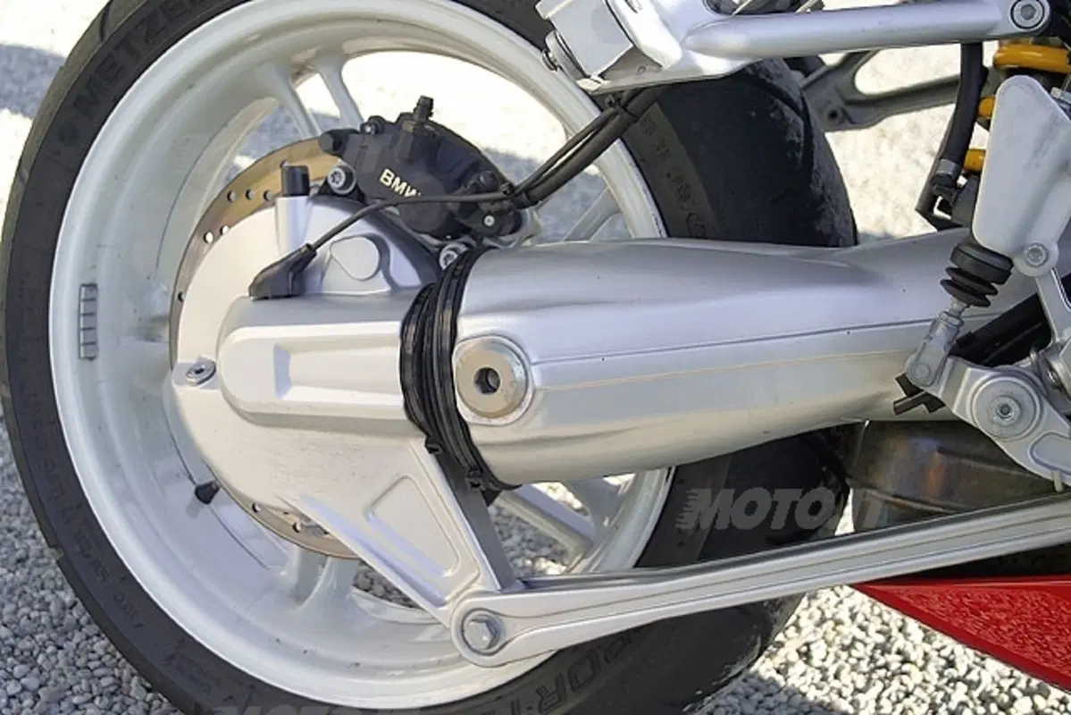 BMW R 1100 S (16)