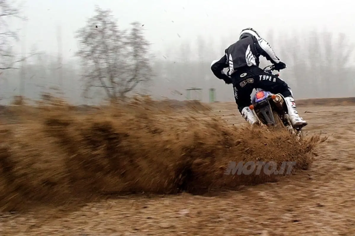 YAMAHA WR 450 F (26)