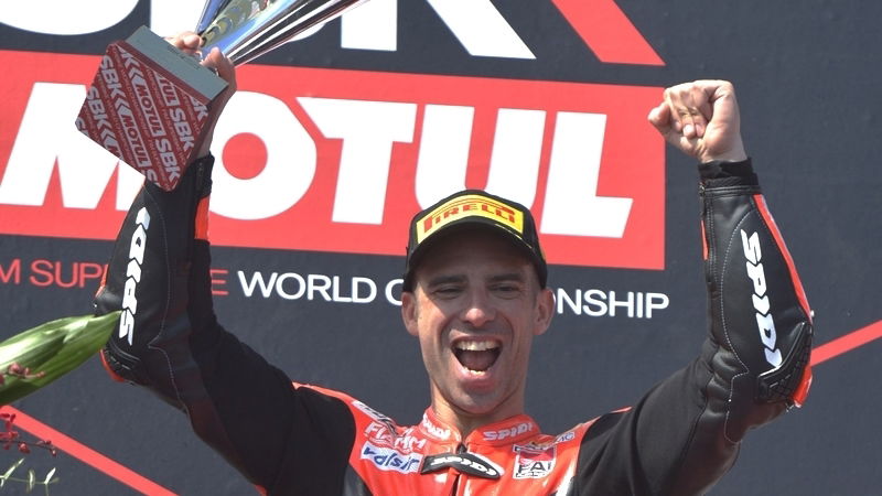 SBK 2018. Melandri si impone anche in Gara-2 a Phillip Island