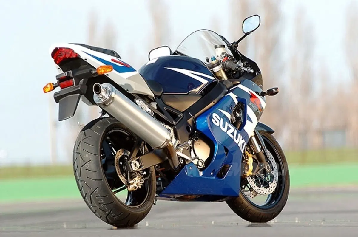 SUZUKI GSX-R 600 (10)