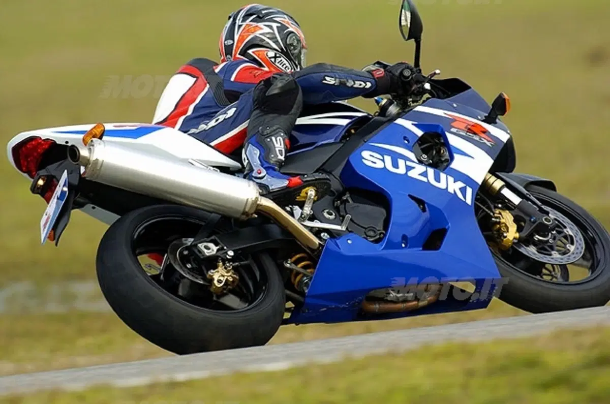 SUZUKI GSX-R 600 (24)