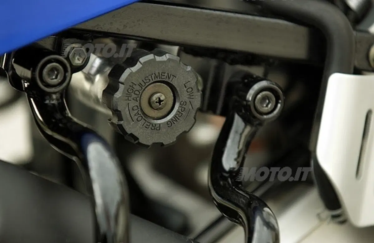 SUZUKI V-STROM 650 (13)