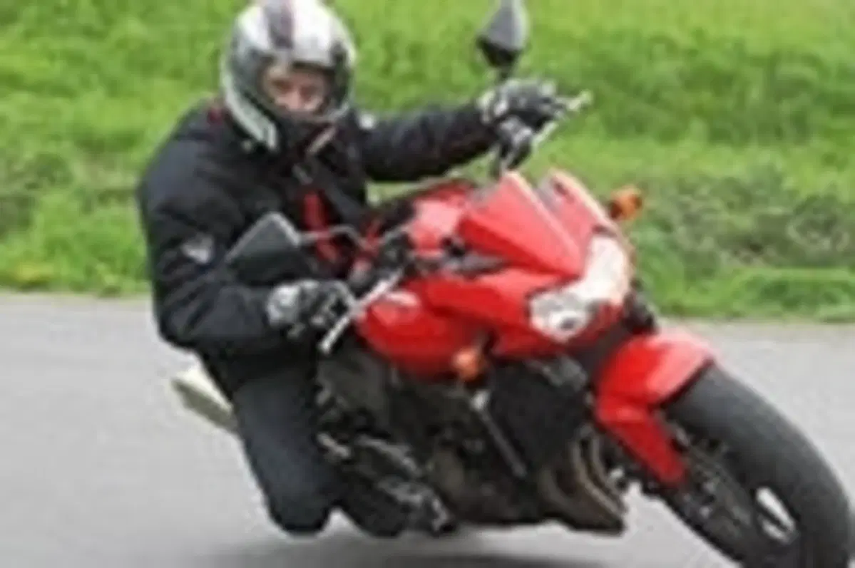 KAWASAKI Z 750 (27)