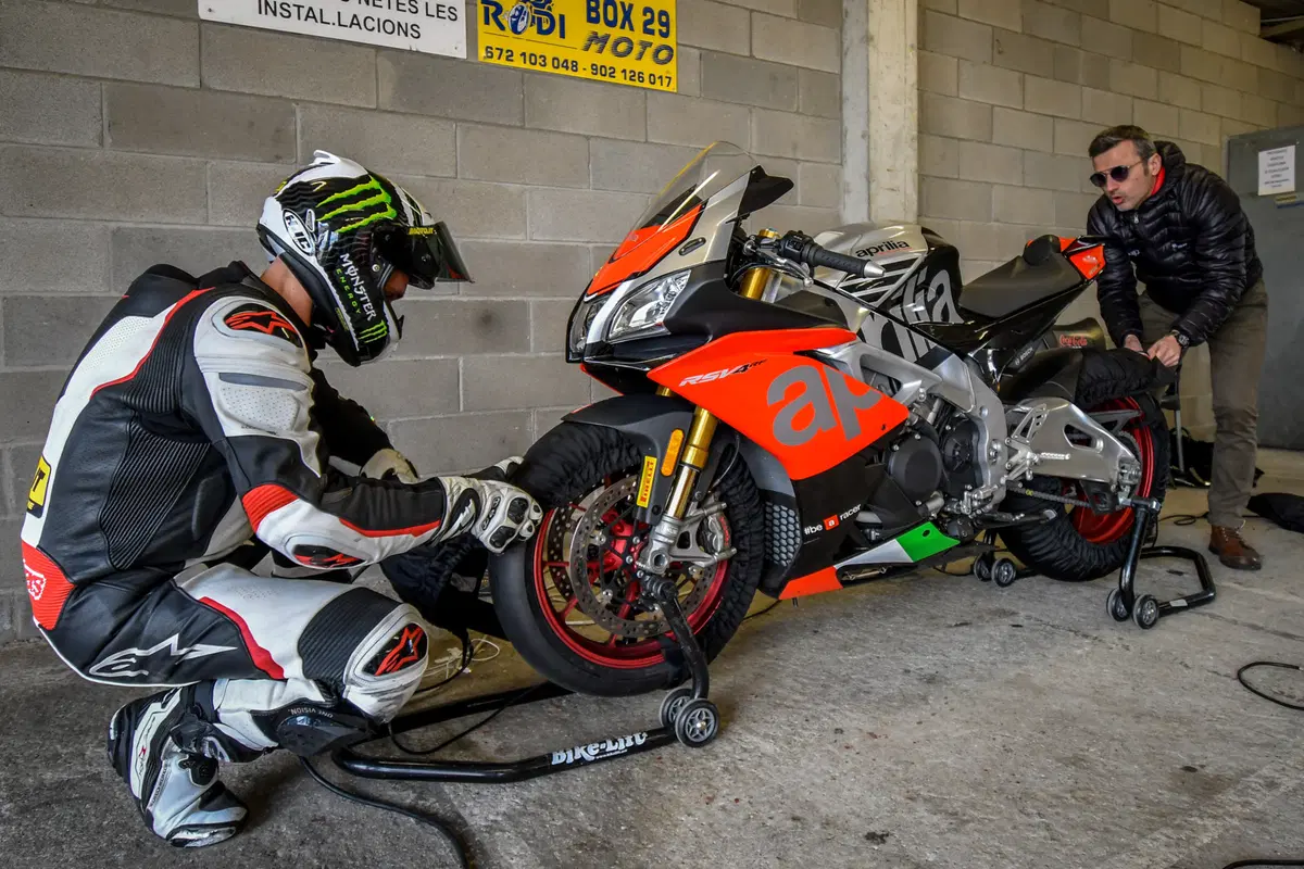 Comparativa supersportive 2018: dietro le quinte (18)