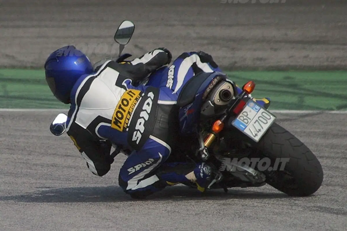 Honda CBR 1000 RR Fireblade e CBR 600 RR (31)