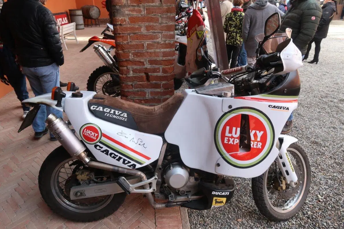 Le moto, i piloti e il ritorno al passato, una giornata immersi nella Dakar al Museo Fisogni (15)