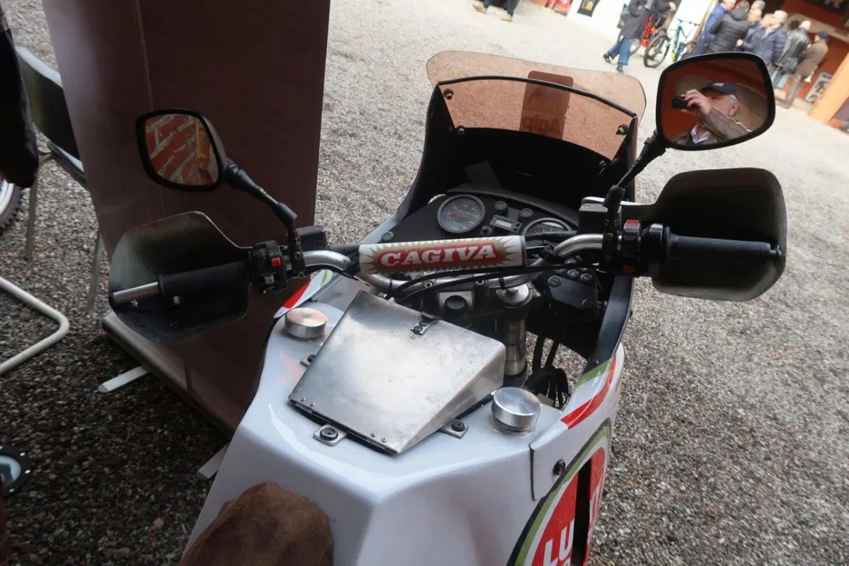 Le moto, i piloti e il ritorno al passato, una giornata immersi nella Dakar al Museo Fisogni (22)