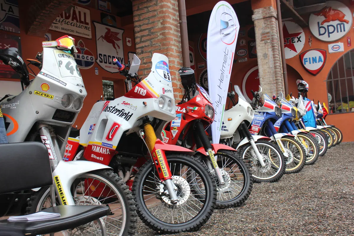 Le moto, i piloti e il ritorno al passato, una giornata immersi nella Dakar al Museo Fisogni (32)