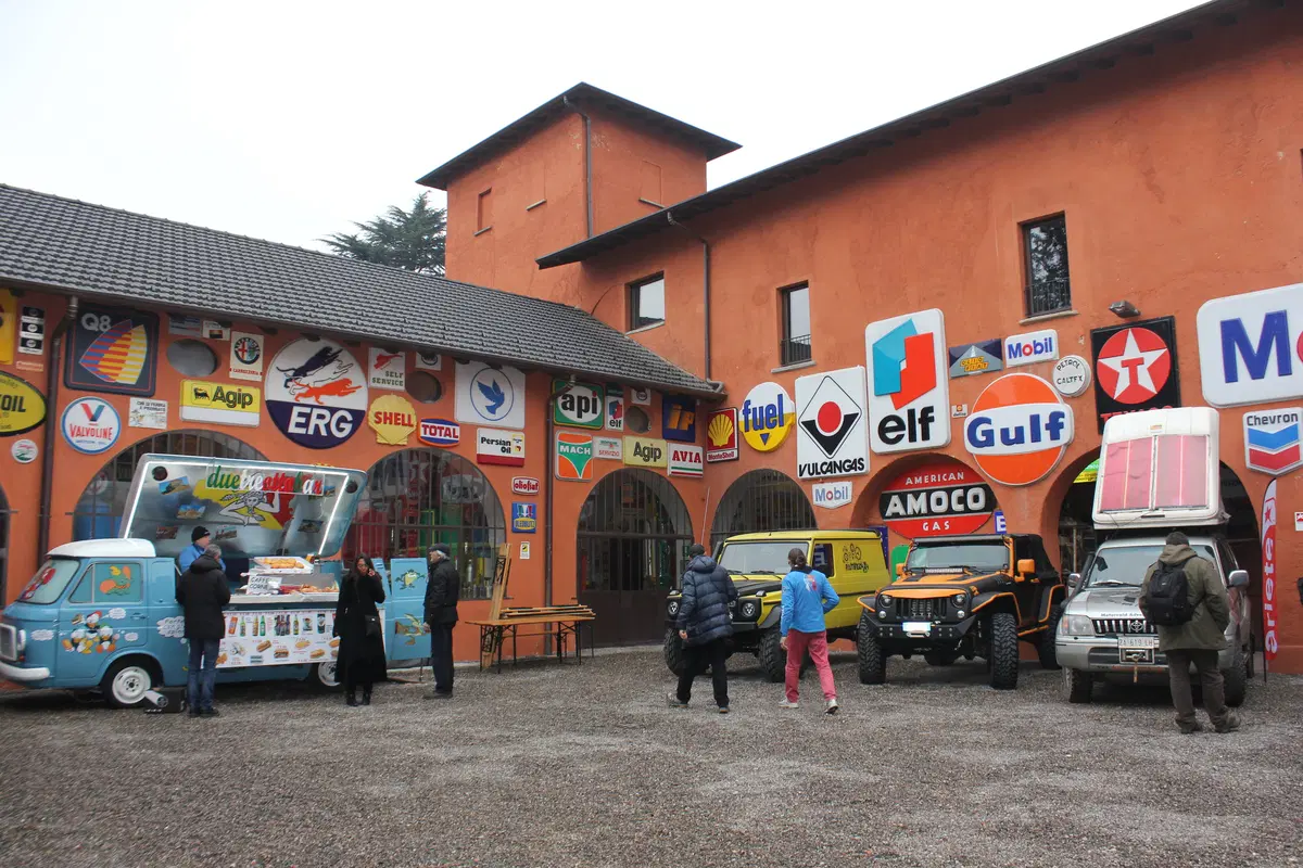 Le moto, i piloti e il ritorno al passato, una giornata immersi nella Dakar al Museo Fisogni (33)