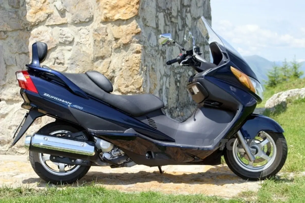 SUZUKI Burgman 400 i.e.