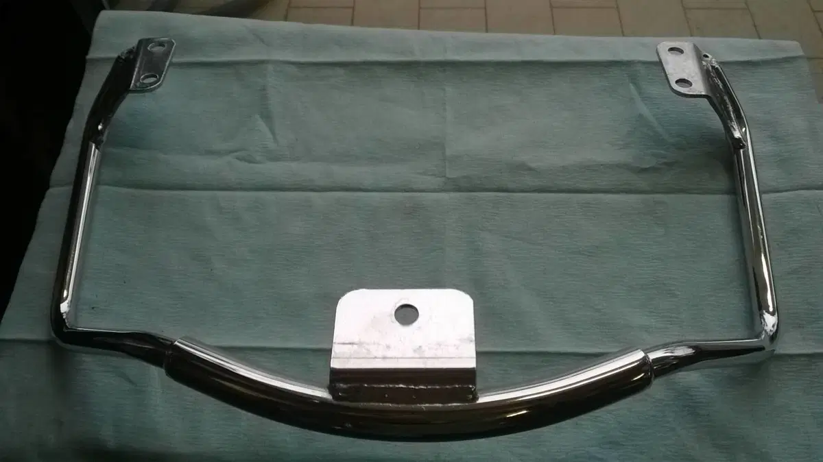 Maniglione Aprilia Habana custom (2)