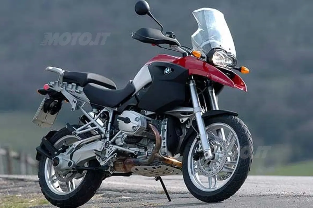 BMW F 650 GS e R 1200 GS (6)