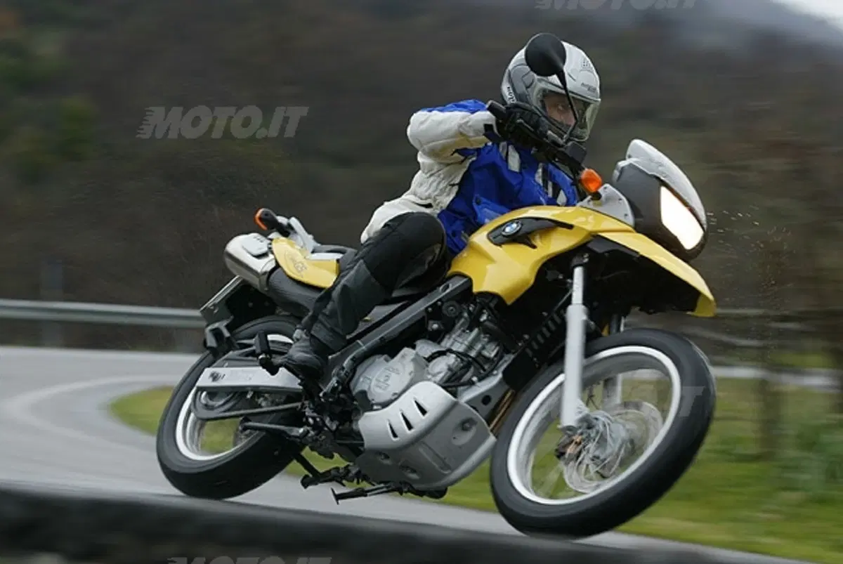 BMW F 650 GS e R 1200 GS (14)