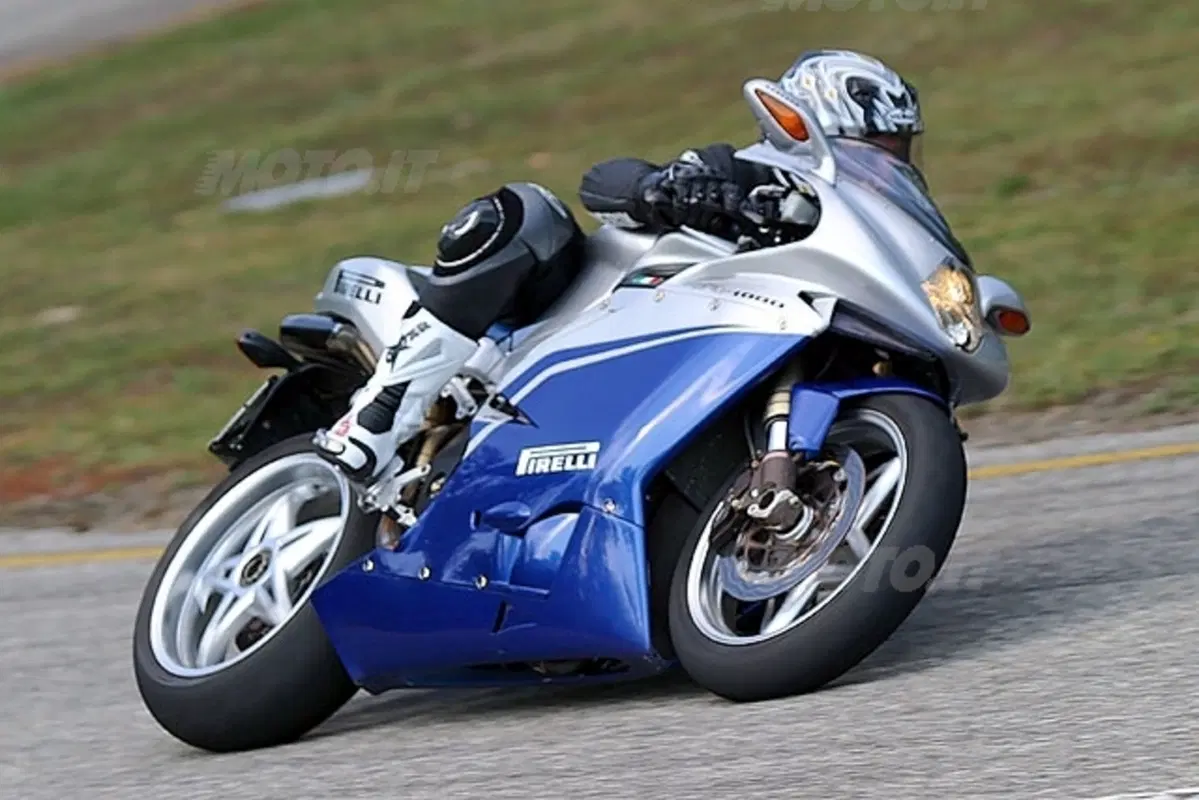 MV AGUSTA F4 1000 S (21)