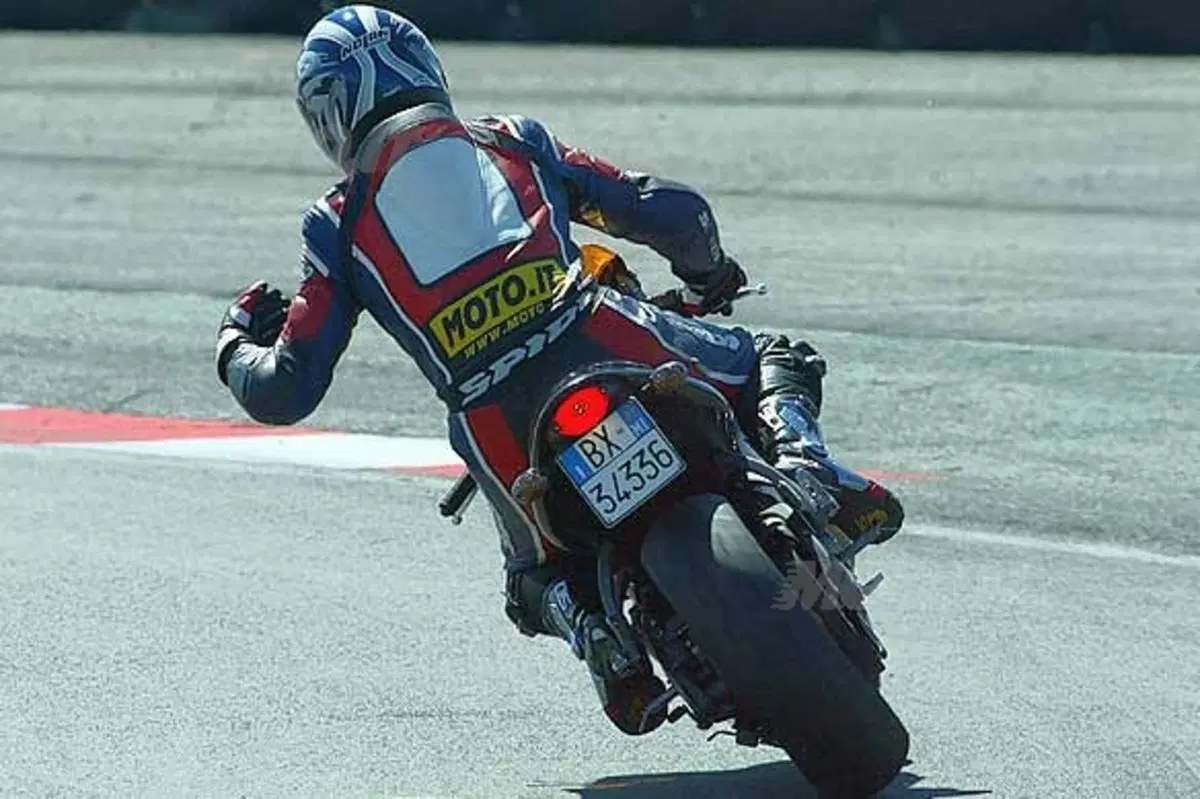 BUELL (6)