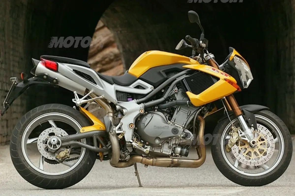 BENELLI TNT 1130 (3)