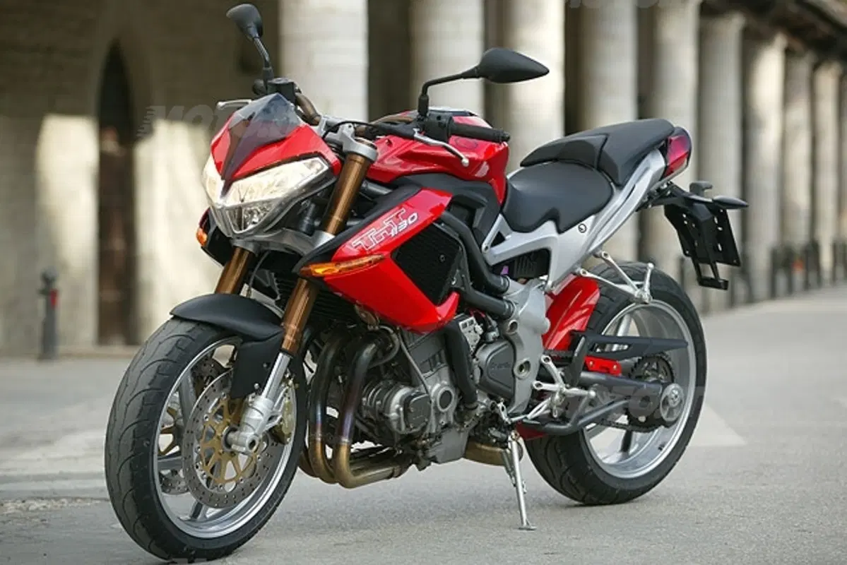 BENELLI TNT 1130 (5)