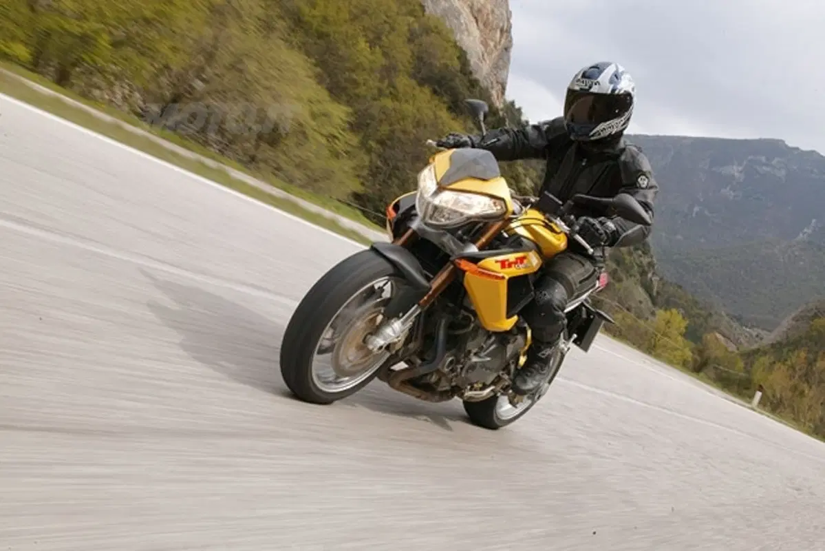 BENELLI TNT 1130 (20)