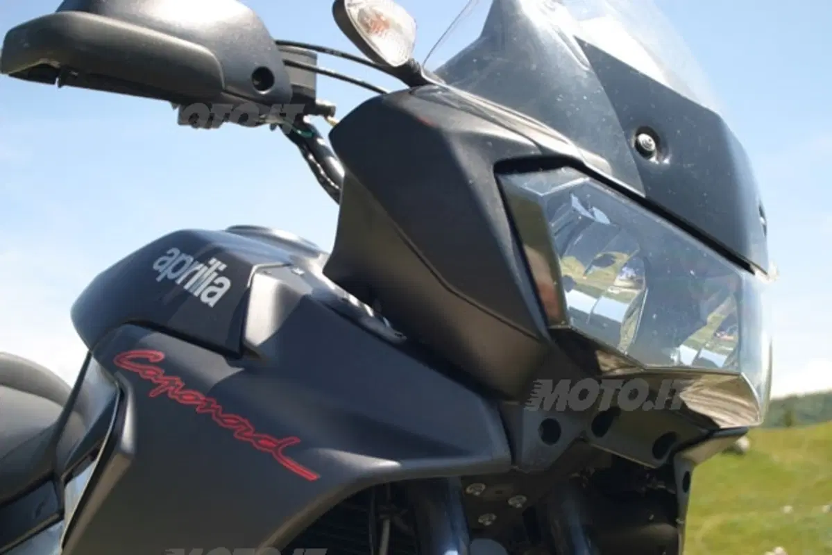 APRILIA ETV 1000 Caponord ABS (9)