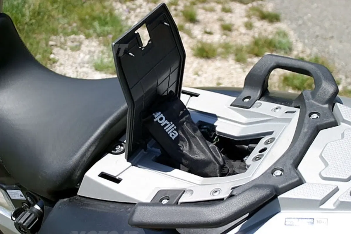 APRILIA ETV 1000 Caponord ABS (12)